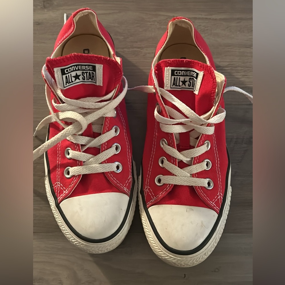 Red converse
